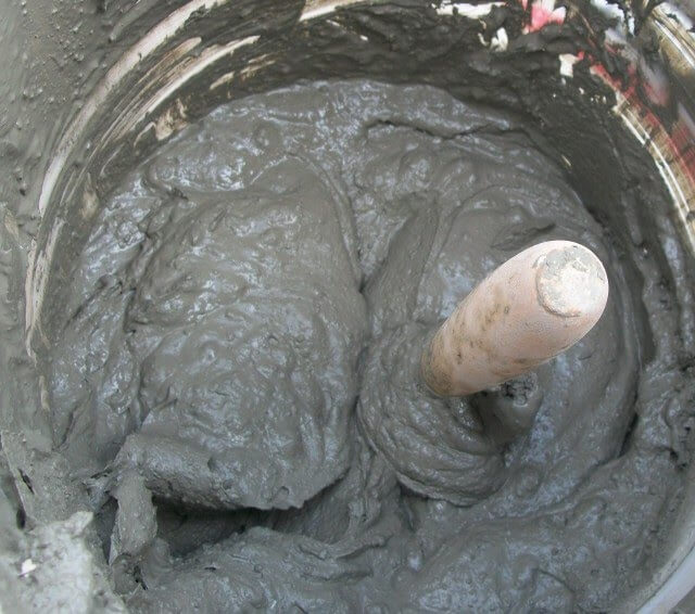Mortar_mixed_Water_Cement